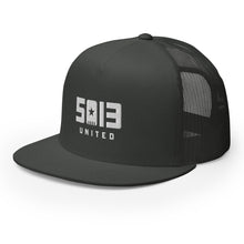 Load image into Gallery viewer, 5013 United Trucker Cap